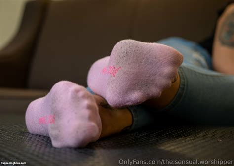 The Sensual Worshipper Nude OnlyFans Leaks Fappening FappeningBook