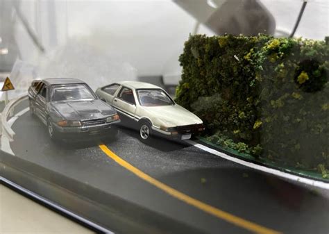 1 64 Initial D Mount Akina Drifting Diorama Display With Acrylic Case For Hot Wheels Mini GT