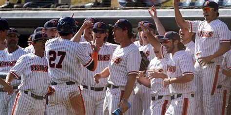 Pepperdine Proves Its Ranking With Rout of Michigan • D1Baseball