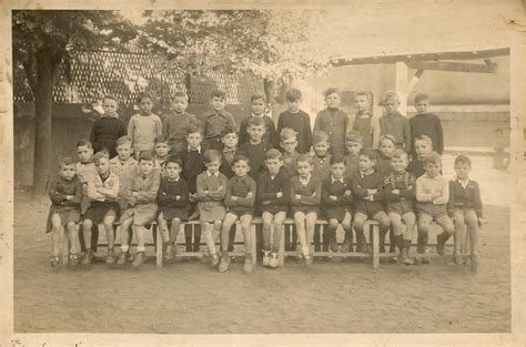 Photo De Classe Cp Ou Cm De Ecole Gay Lussac Copains D Avant