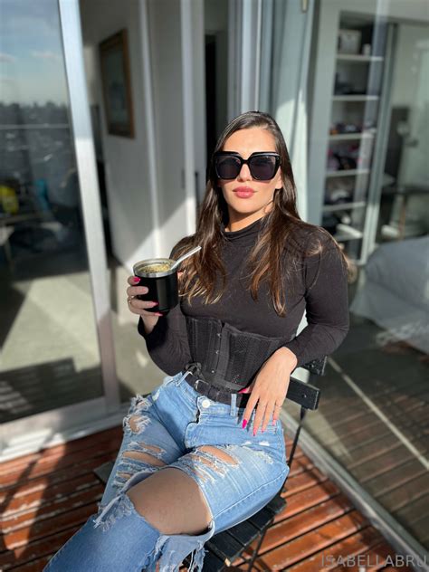 OnlyFans T H I C C Latina Isabellabru Nude Photo 17 The Fappening Leaked Photos