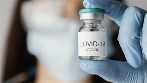 Falsi Certificati Vaccinali E Green Pass Ai Domiciliari Un Medico Di