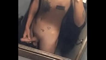 Mostrando Mi Pene XVIDEOS