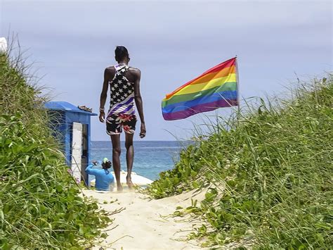 Te Invito A Conocer La Playa Gay Cubana Mi Cayito Cubaconecta