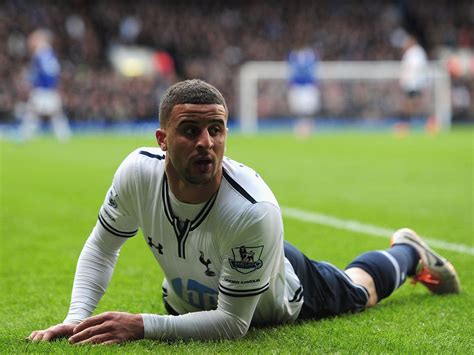 Kyle Walker Injury Tottenham Right Back Set To Miss The Start Of The