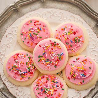 Soft Lofthouse Style Frosted Sugar Cookies With Sour Cream Copycat