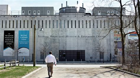 Illinois Holocaust Museum And Education Center In Skokie Review The New York Times