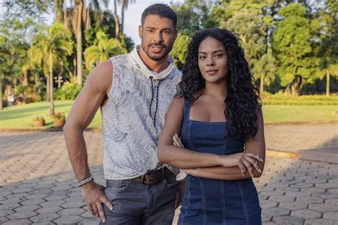 Vale Tudo: Direção teria tomado atitude sobre cena íntima de Cauã