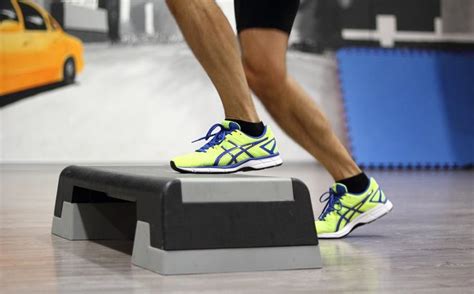 A Quick Step Workout for Beginners | Planet Fitness | Step workout ...