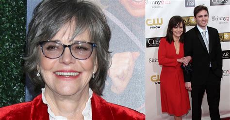 Sally Field Is A Proud Mother Of Gay Son She Did Her Best To Encourage Him To Discover His