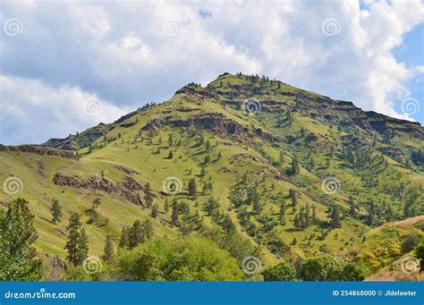 Hells Canyon In Idaho Editorial Image Image Of Mountain 254868000