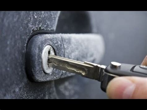 Best Way To De Ice Your Frozen Car Lock Youtube