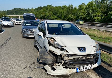 Anadolu Otoyolu Nda Zincirleme Trafik Kazas