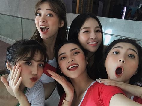 Trước khi vướng scandal clip nóng hot girl T A từng liên tiếp bị gạch