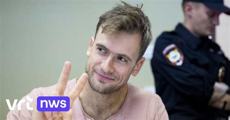 Lid Pussy Riot Dat Waarschijnlijk Vergiftigd Werd Wil Terug Naar Rusland VRT NWS Nieuws