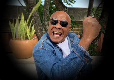 Site Do Pt Hackeado E Exibe Imagem De Ator Porn Previsibilidade