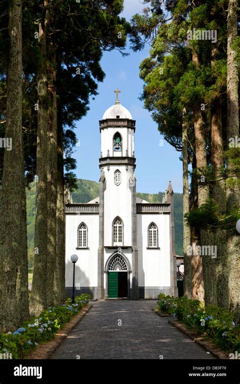 Igreja S O Nicolau Small Village Church At Sete Cidades S O Miguel