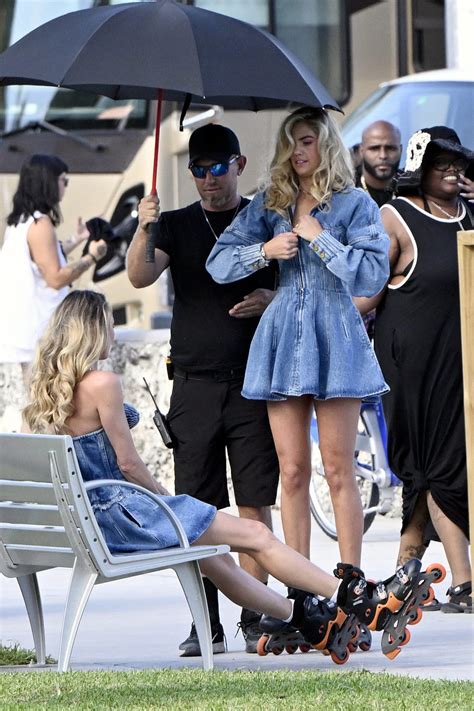 Candice Swanepoel Kate Upton Miami Glamour Sexy Hot Celebs Home