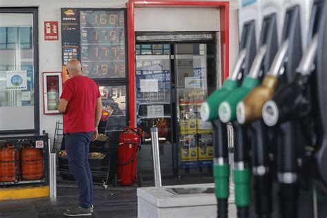 El Precio De La Gasolina Y Del Gasóleo Continúa Bajando