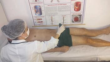 Enfermeira Tem Seu Primeiro Paciente De Penis Ereto XVIDEOS