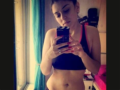 Hot Hansika Motwani Bikini Pictures Sexy Hansika Motwani Unseen Images HotsArena Worlds