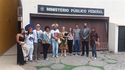 Merong Presente Cacique Plantado Em Territ Rio Sagrado Cruelmente