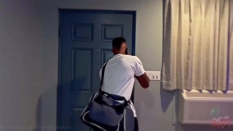 Phat Booty Latina Jeyla Spice Shares A Room With A Stranger And His Bbc Xnxx