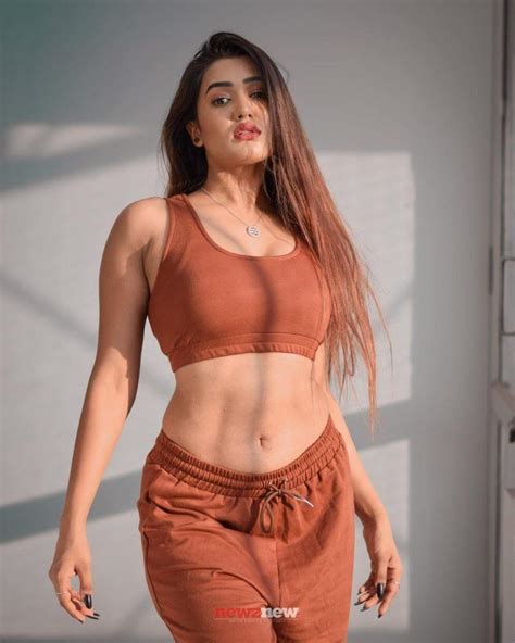 Top 39 Hot Indian Models You Should Follow On Instagram In 2025 NewZNew