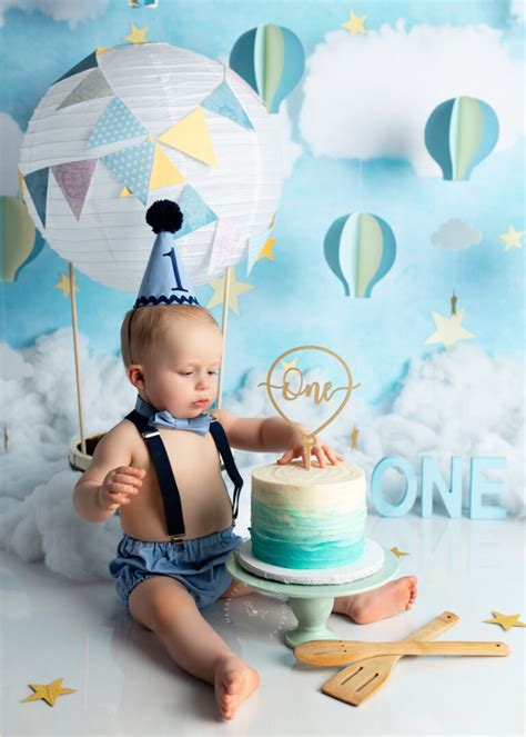 Hot Air Balloon First Birthday Cake Smash Ct Photographer