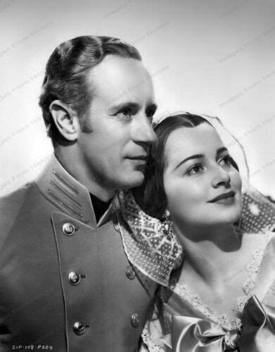 X Print Leslie Howard Olivia De Havilland Gone With The Wind