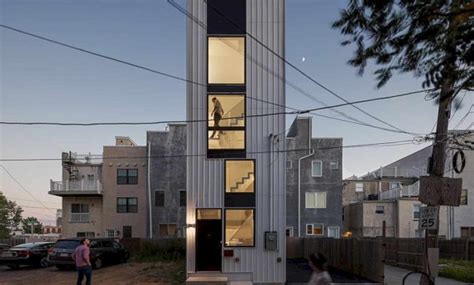 Tiny Tower: A Tower-Like House with Six Levels of Usable Space and A ...