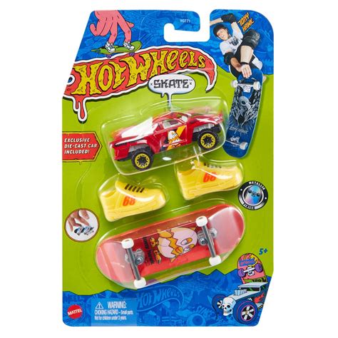 Hot Wheels Skate Collector Fingerboard And Vehicle Pack Random Set Of