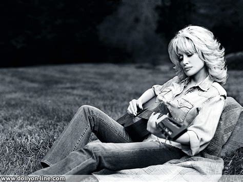 Dolly Parton Hot Wallpapers