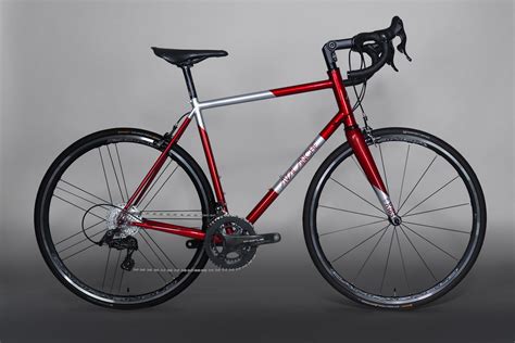 AVALANCHE CYCLES vélos route, Gravel, randonneuse acier et inox sur ...