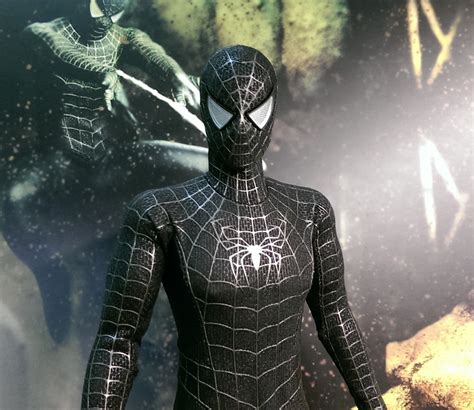 Hot Toys Mms Spider Man Black Suit Version