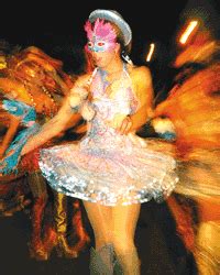 ORGULLO GAY EN LAS CALLES Los Tiempos