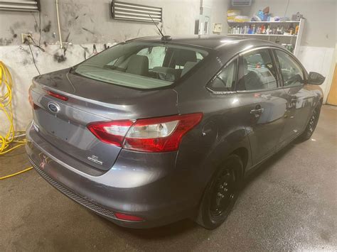 2013 Ford FocusSE Sedan 4D
