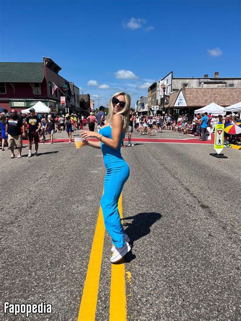 Natalie Decker Nude OnlyFans Leaks Patreon Leaks Photo 1465370 Fapopedia