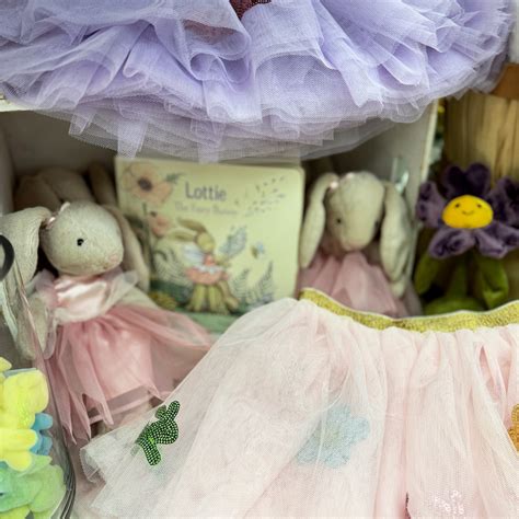 Tumbleweeds & Notions