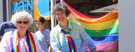 Ces australiennes se marient après ans de vie commune Gay