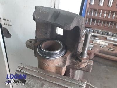 Суппорт тормозной передний Logan, Sandero 1.4/1.6 8V 2WD- замена в ...