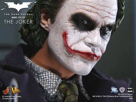 Batman Hot Toys Dark Knight Joker Mms Dx Is The Spectacle Of Perfection I Want