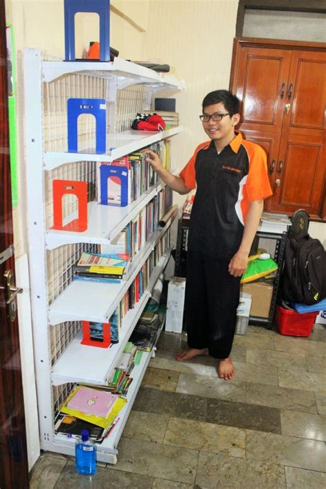 24 Contoh Gambar Rak Buku Perpustakaan Spesial