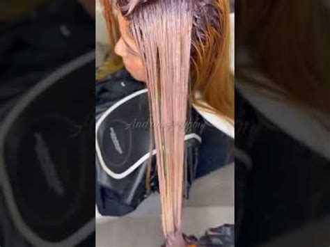 Descubre El Encanto Del Pelo Color Cobrizo Con Mechas Rubias Tendencia