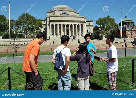 New York City: Columbia University Students Editorial Stock Photo ...