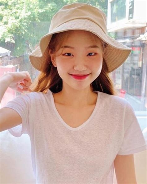 101 Hình ảnh gái xinh Hàn Quốc các Hot Girl Hàn năm 2024