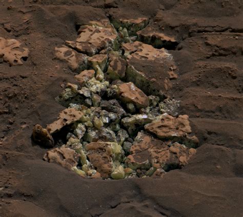 Nasas Curiosity Rover Discovers A Surprise In A Martian Rock Nasa