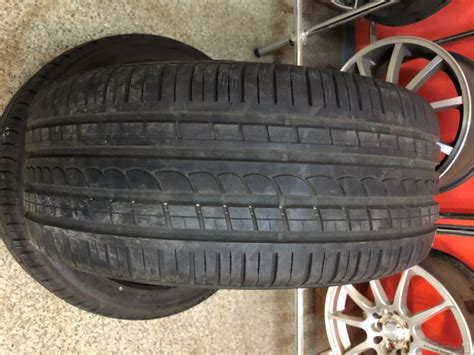 Шины Б/У 235/45 R17 Pirelli Pzero Rosso, лето, 2шт - Шины БУ в Одессе