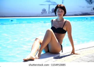 Sexy Mature Woman Bikini Stock Photos Images Photography Shutterstock
