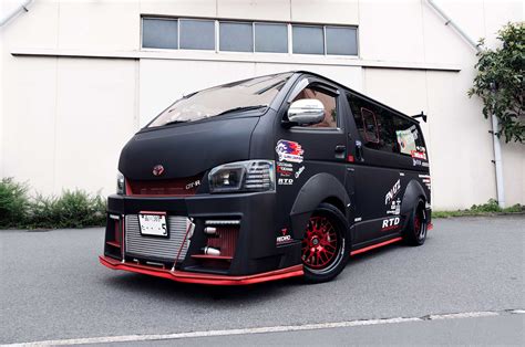 2016 Toyota HiAce - King of the Vans